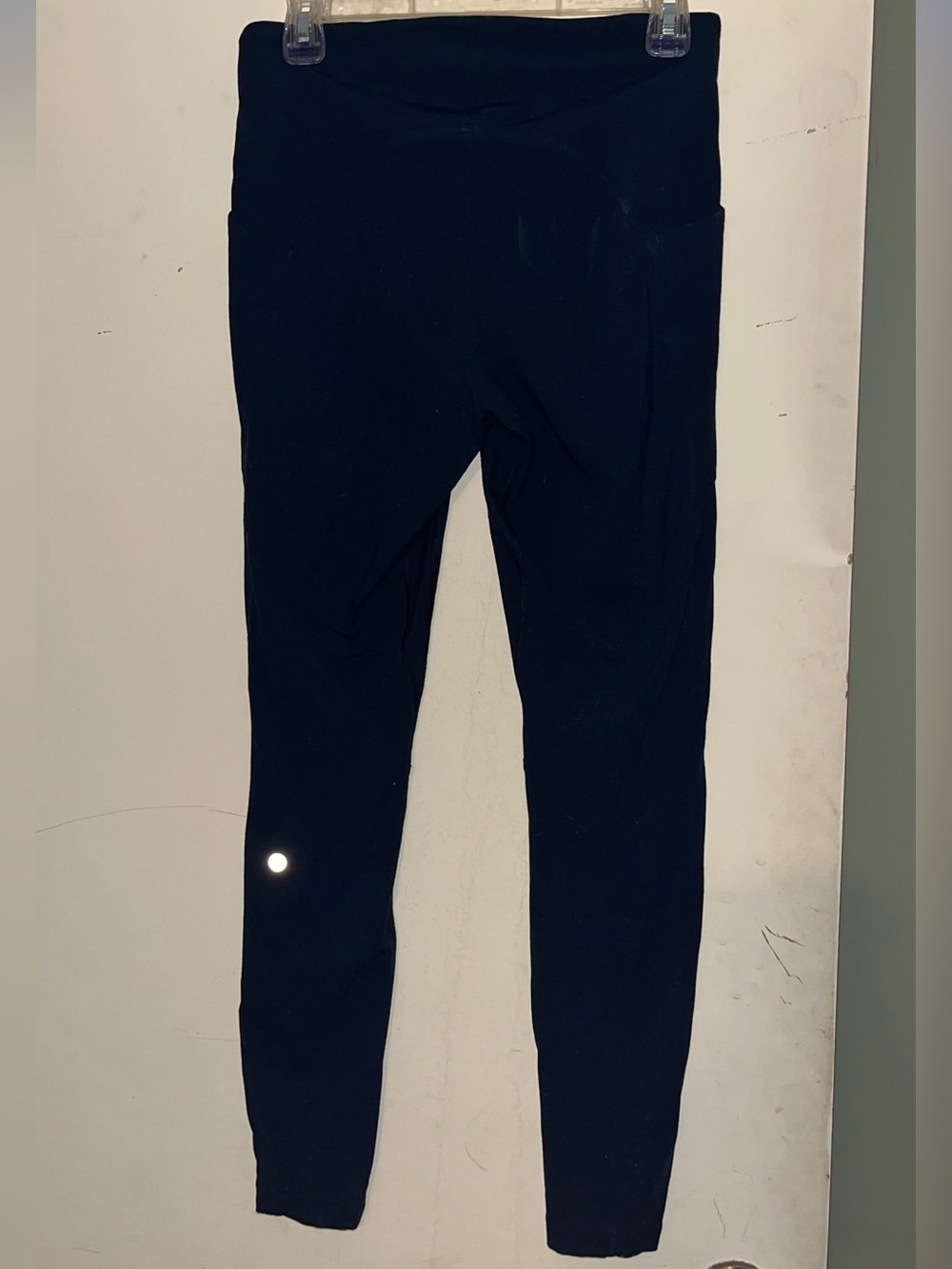 Lululemon navy blue leggings - Picture 1 of 3